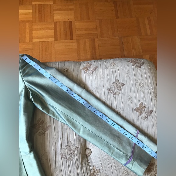 Elegant 2-piece silk set - Picture 8 of 16